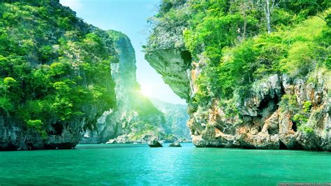 free hd desktop wallpapers widescreen.